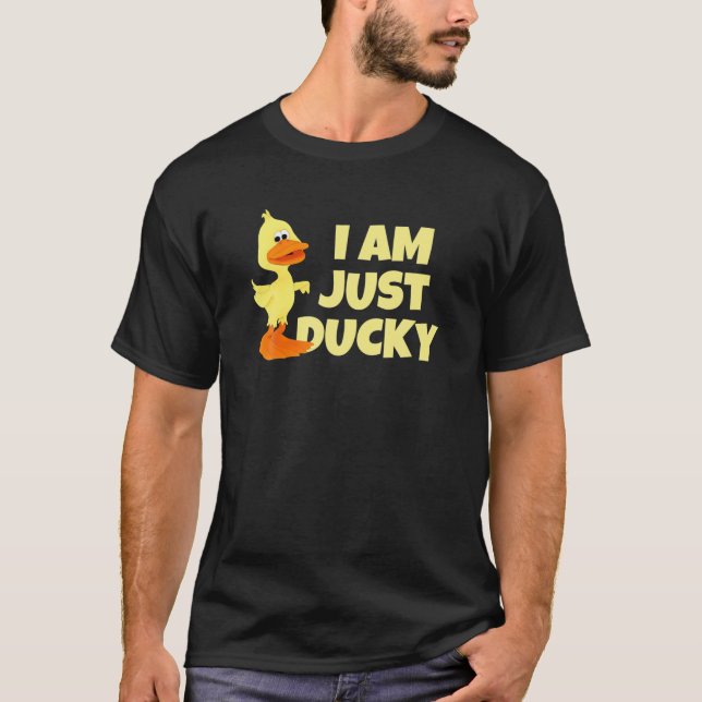Camiseta Eu Sou Apenas Ducky - A Vida Exterior T S (Frente)