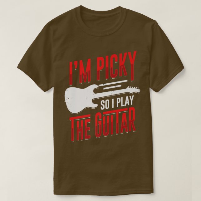 Camiseta Eu sou exigente, então eu toco o Design de violão  (Frente do Design)