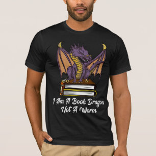 Camiseta Eu sou um dragão do livro não um nerd da fantasia