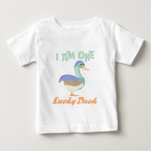 Camiseta Eu Sou Um Pato Sortudo Primeiro Aniversário Pastel
