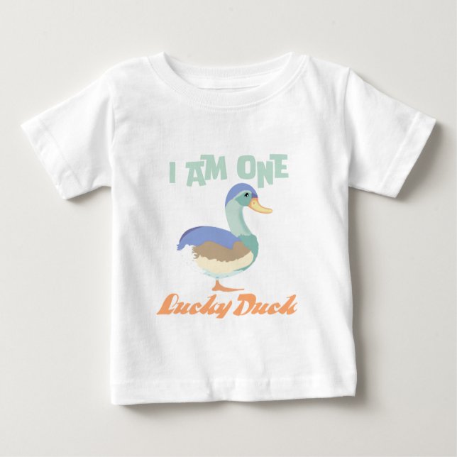 Camiseta Eu Sou Um Pato Sortudo Primeiro Aniversário Pastel (Frente)