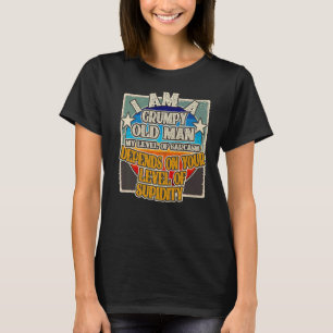 Camiseta Eu Sou Um Velho Engraçado Meu Nível De Sarcasmo De
