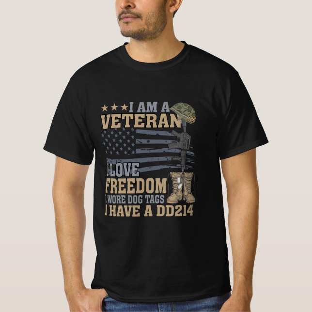 Camiseta eu sou um veterano eu amo a liberdade eu vesti dog (Frente)
