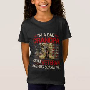 Camiseta Eu sou um vovô Pai e um viciado em bandeira americ