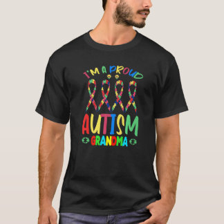 Camiseta Eu Sou Uma Avó Orgulhosa Guerreira da Conscientiza