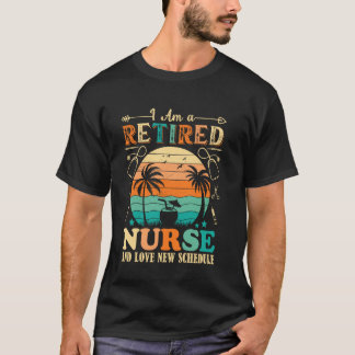 Camiseta Eu Sou Uma Enfermeira Aposentada E Adoro Novo Horá