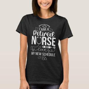 Camiseta Eu Sou Uma Enfermeira Reformada