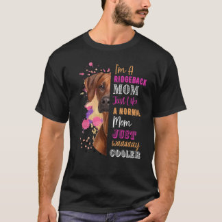 Camiseta Eu Sou Uma Mãe Como Uma Mãe Normal Rhodesian Fu
