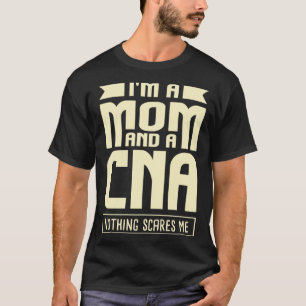 Camiseta Eu sou uma mãe e uma enfermeira
