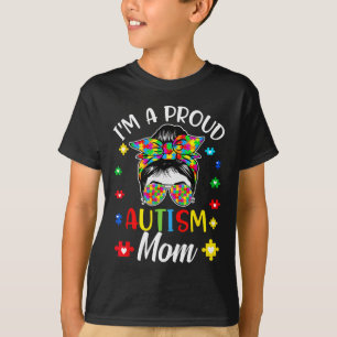 Camiseta Eu sou uma mãe orgulhosa. Autismo Sensibilização.