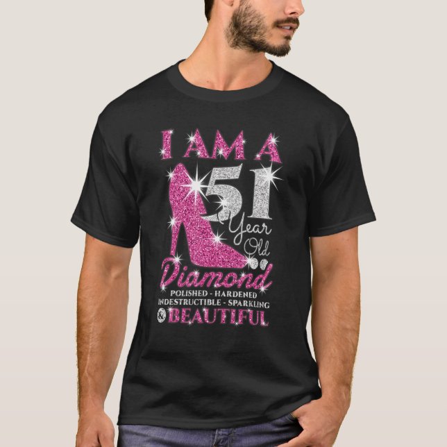 Camiseta Eu Sou Uma Mulher Diamante De 51 Anos, 5110000ruas (Frente)