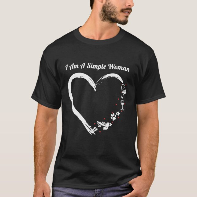 Camiseta Eu sou uma mulher simples chinelos cachorro vinho  (Frente)