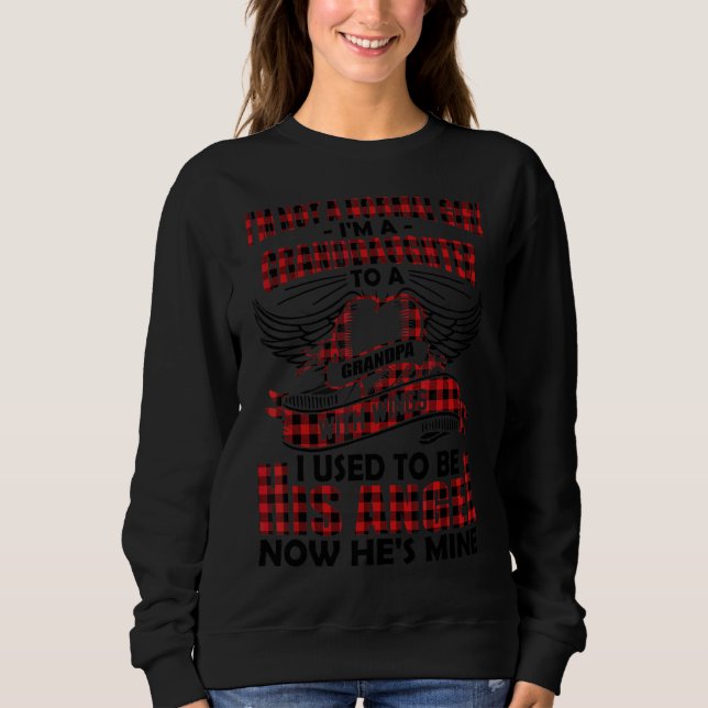 Camiseta Eu sou uma neta de um avô com asas para ser (Frente)