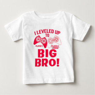 CAMISETA "EU SUBI DE NÍVEL PARA GRANDE IRMÃO!