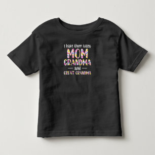Camiseta Eu Tenho 3 Títulos Mãe Avó E Excelente Vovó