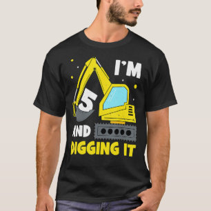 Camiseta Eu tenho 5 anos e escavo-lo 5 Crianças de Escavado