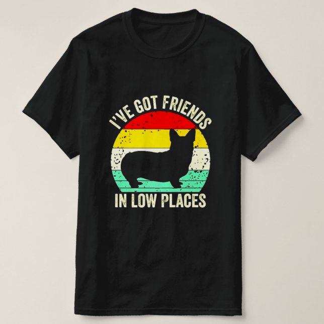 CAMISETA EU TENHO AMIGOS EM LUGARES BAIXOS (Frente do Design)