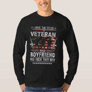 Camiseta Eu Tenho Dois Títulos Veterano E Namorado Orgulhos