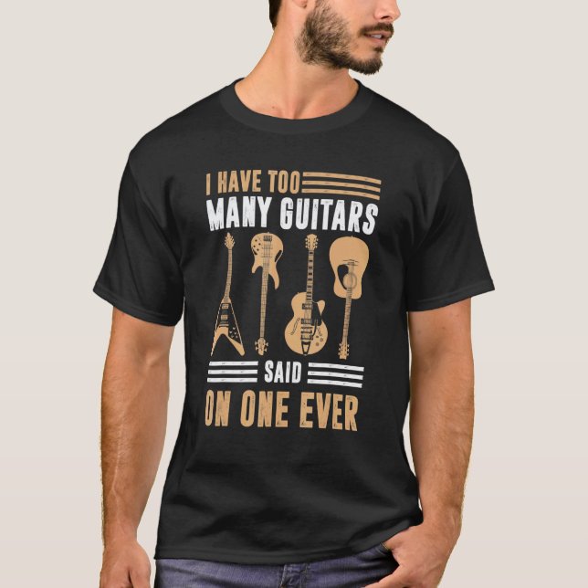 Camiseta Eu Tenho Muitos Violão Dizendo Violão (Frente)
