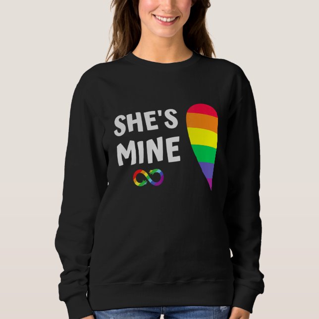 Camiseta Eu Tenho Os Seus Cachorros Que Correspondem Pelo C (Frente)
