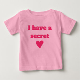 Camiseta Eu tenho um encontro personalizável secreto, irmã 