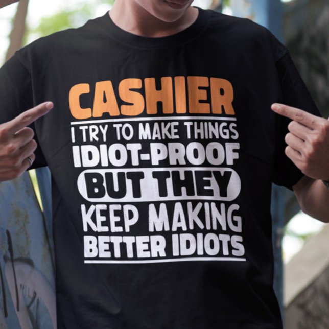 Camiseta Eu Tento Fazer As Coisas Engraçadas Dizendo Caixei (Criador carregado)