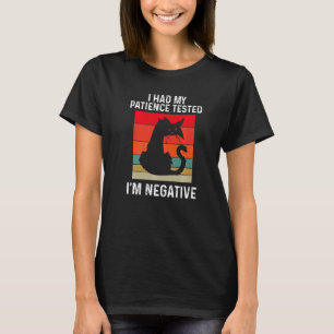 Camiseta Eu Testei Minha Paciência Sou Negativo Gato Retro 