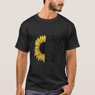 Camiseta Eu Tornei-Me Um Enfermeiro Que Sua Vida Valia A Pe
