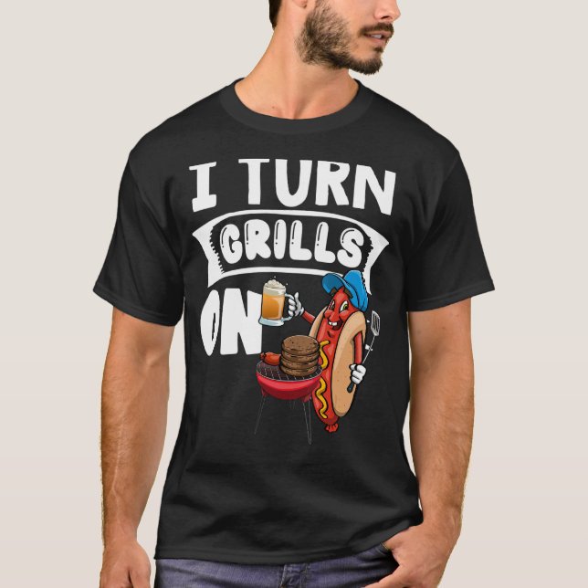 Camiseta Eu Transformo Grelhas Em Mulheres Cachorro Quente  (Frente)