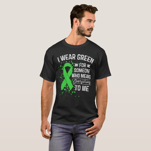 Camiseta Eu visto o verde - presente verde da fita da (Frente Completa)