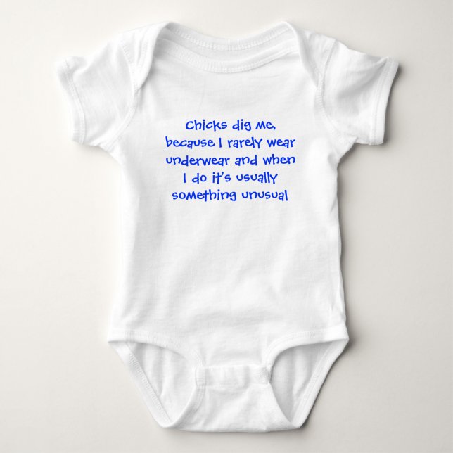 Camiseta Eu visto raramente o roupa interior (Frente)