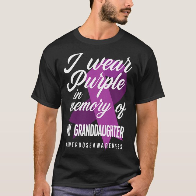 Camiseta Eu Visto Roxo Na Memória Para Sobredosagem Da Neta (Frente)