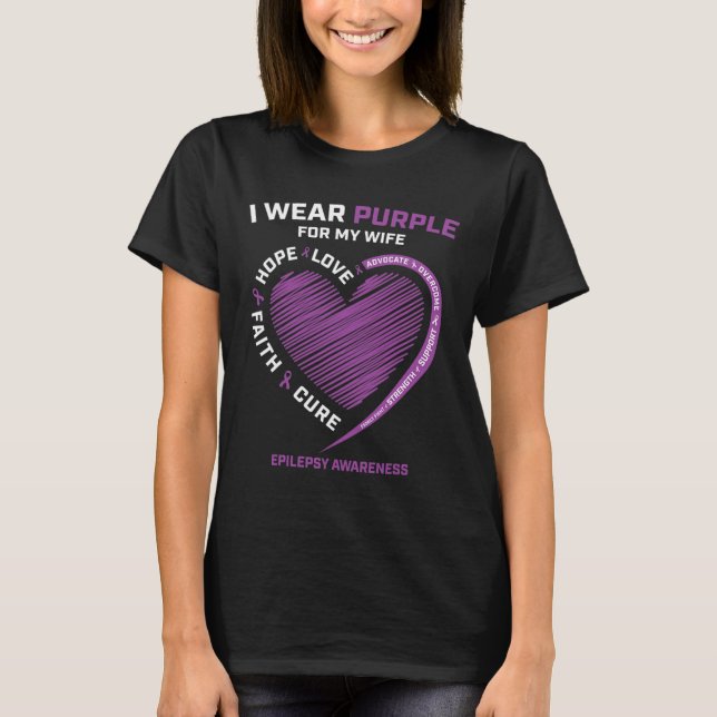 Camiseta Eu Visto Roxo Para A Minha Esposa Conscientização  (Frente)