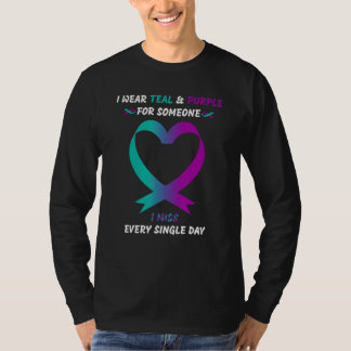 Camiseta Eu Visto Teto E Roxo Para Alguém Que Eu Sinto Falt
