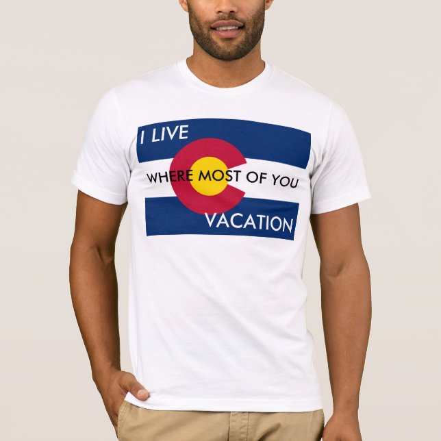 Camiseta Eu vivo onde você vacation (Frente)