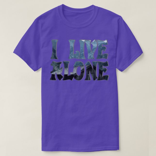 CAMISETA EU VIVO SOZINHO (Frente do Design)