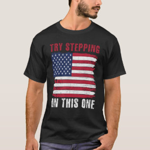 Camiseta EUA Patriotic American Flag Tenta pisar neste M
