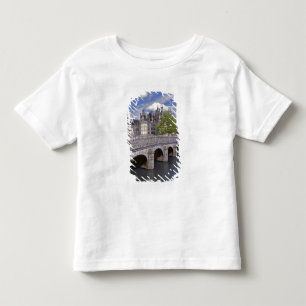 Camiseta Europa, França, Chambord. Uma ponte de pedra leva