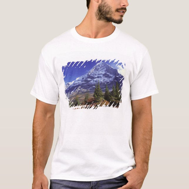 Camiseta Europa, Suíça, Eiger. Cores de outono abundam (Frente)