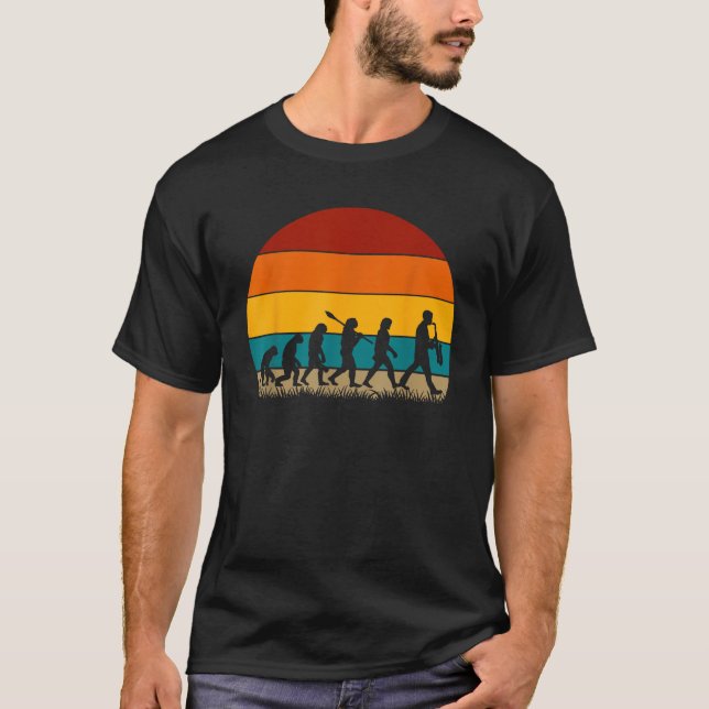 Camiseta Evolução Divertida do Saxofone Retro (Frente)