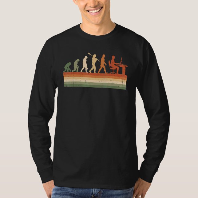 Camiseta Evolução Retro do Homem Programador de Computador  (Frente)