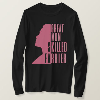 Camiseta Excelente Mamãe Matou Farrier de Rosa