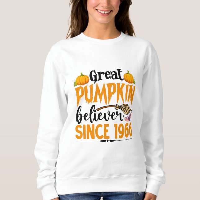 Camiseta Excelente Pumpkin Acredita Desde 1966 (Frente)