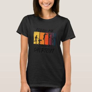 Camiseta Execução de Atalho - Execução de Descarga de Sacud