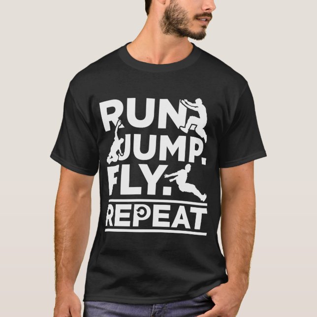 Camiseta Executando o Atleta pulando Freerunner Run Jump Fl (Frente)