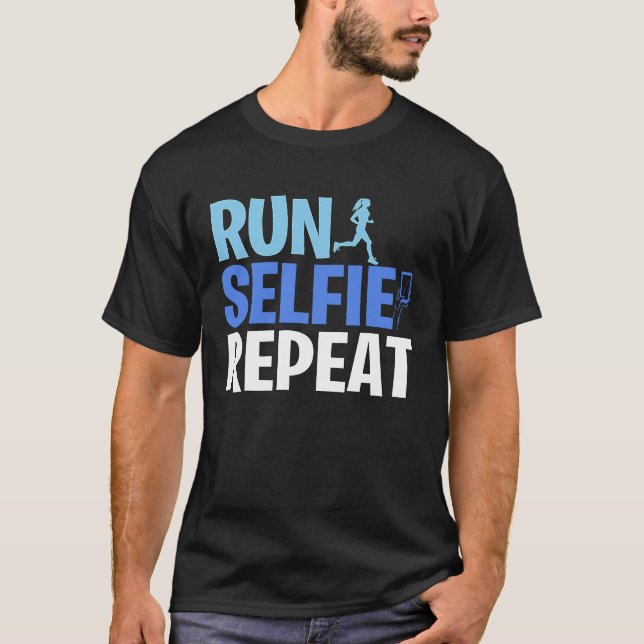Camiseta Execute Selfie Repeat Funny Running Memory (Frente)