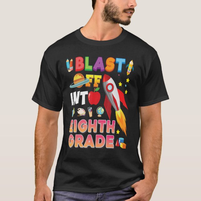 Camiseta Explodir Para O Foguete Do 8º Ano De Volta Para A  (Frente)