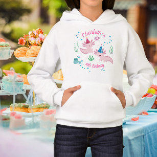 Camiseta Explorando um aniversário feliz da Axolotl