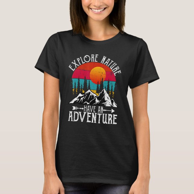 Camiseta Explorar Que A Natureza Tem Uma Soma Retroativa De (Frente)
