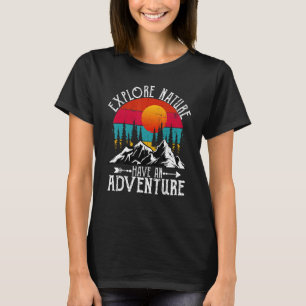 Camiseta Explorar Que A Natureza Tem Uma Soma Retroativa De